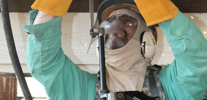 Industrial Exoskeleton: เทคโนโลยีสวมใส่ที่กำลังปฏิวัติความปลอดภัยและประสิทธิภาพคนงานในโรงงานอุตสาหกรรม